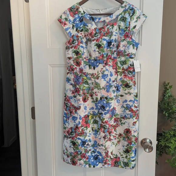 Liz Claiborne White Floral Midi Dress with Blue, Red and Green Print. Size 6. - Picture 1 of 8